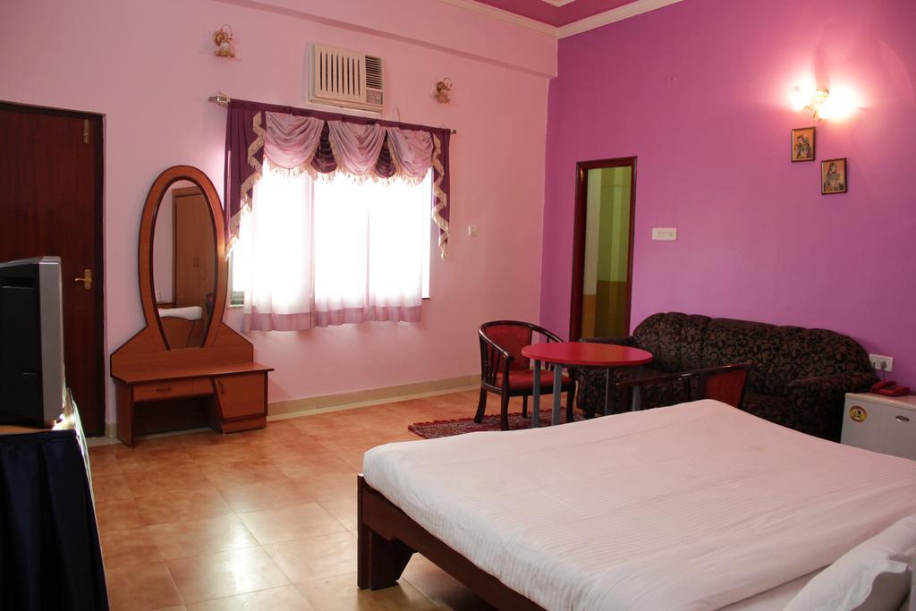 Hotel Rajshree Pushkar Bagian luar foto