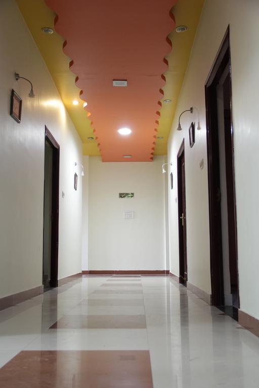 Hotel Rajshree Pushkar Bagian luar foto